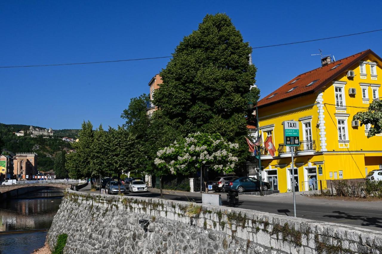 Ornament Hotel Sarajevo Exterior photo