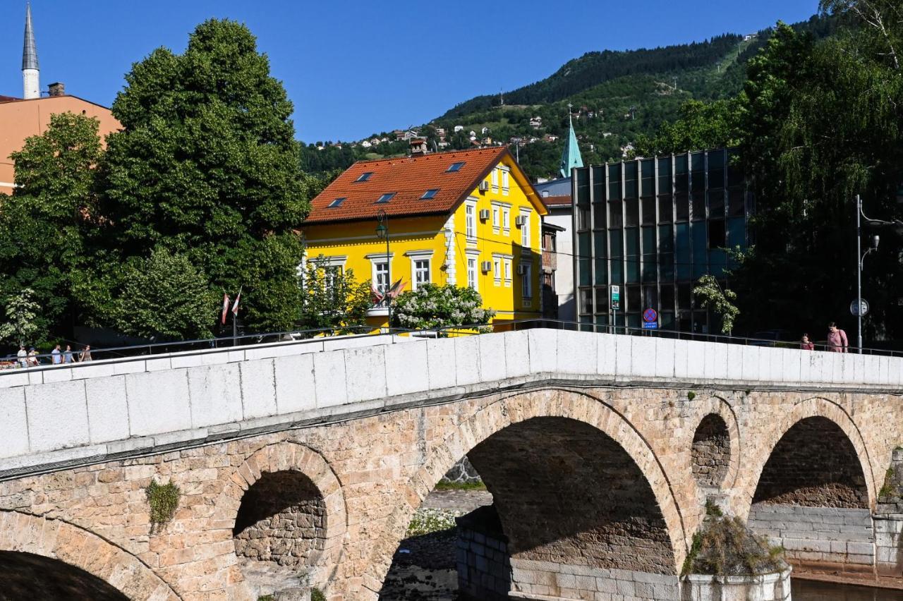 Ornament Hotel Sarajevo Exterior photo